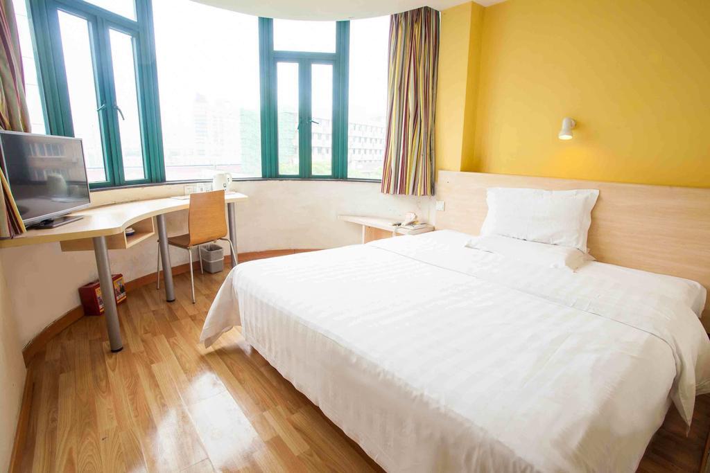 7Days Premium Chongqing Hongqihegou Hotel Cameră foto